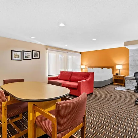 Days Inn By Wyndham Black River Falls - Access To Atv Trail Exterior photo