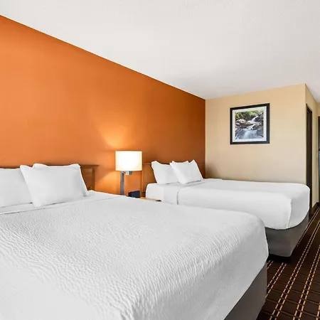 Days Inn By Wyndham Black River Falls - Access To Atv Trail Exterior photo