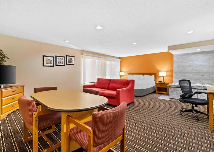 Days Inn By Wyndham Black River Falls - Access To Atv Trail