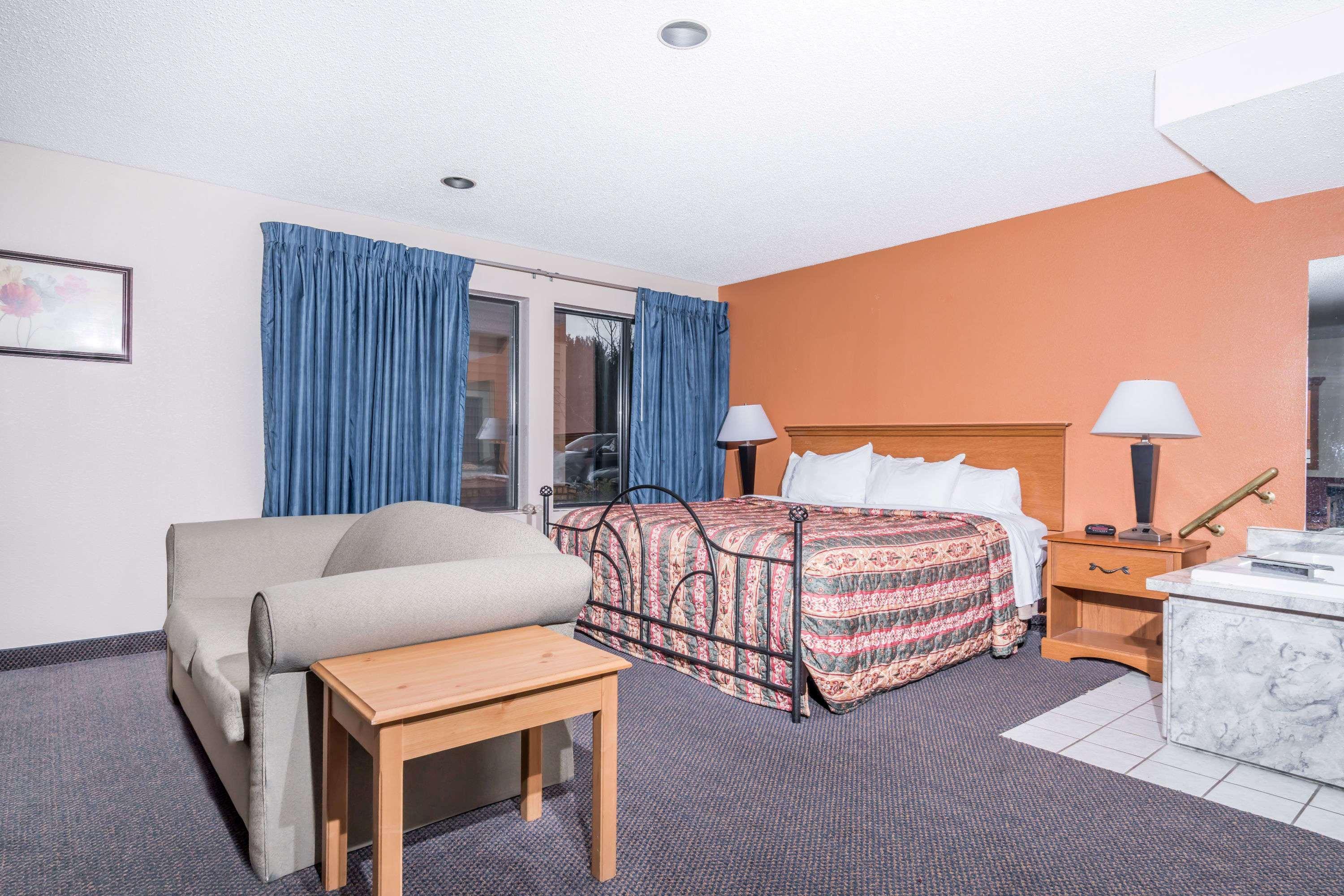 Days By Wyndham - Access To Atv Trail Hotel Black River Falls