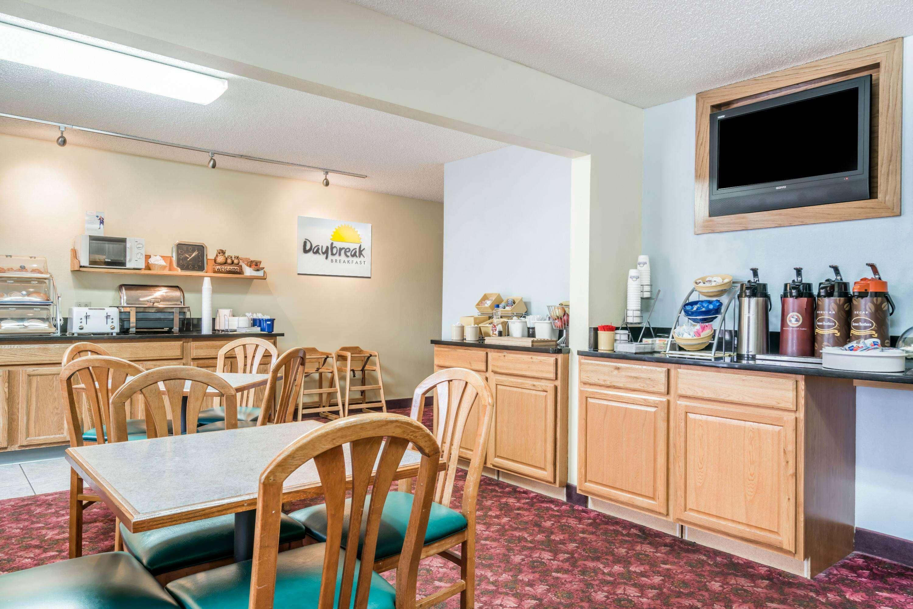 Days By Wyndham - Access To Atv Trail 2* Black River Falls