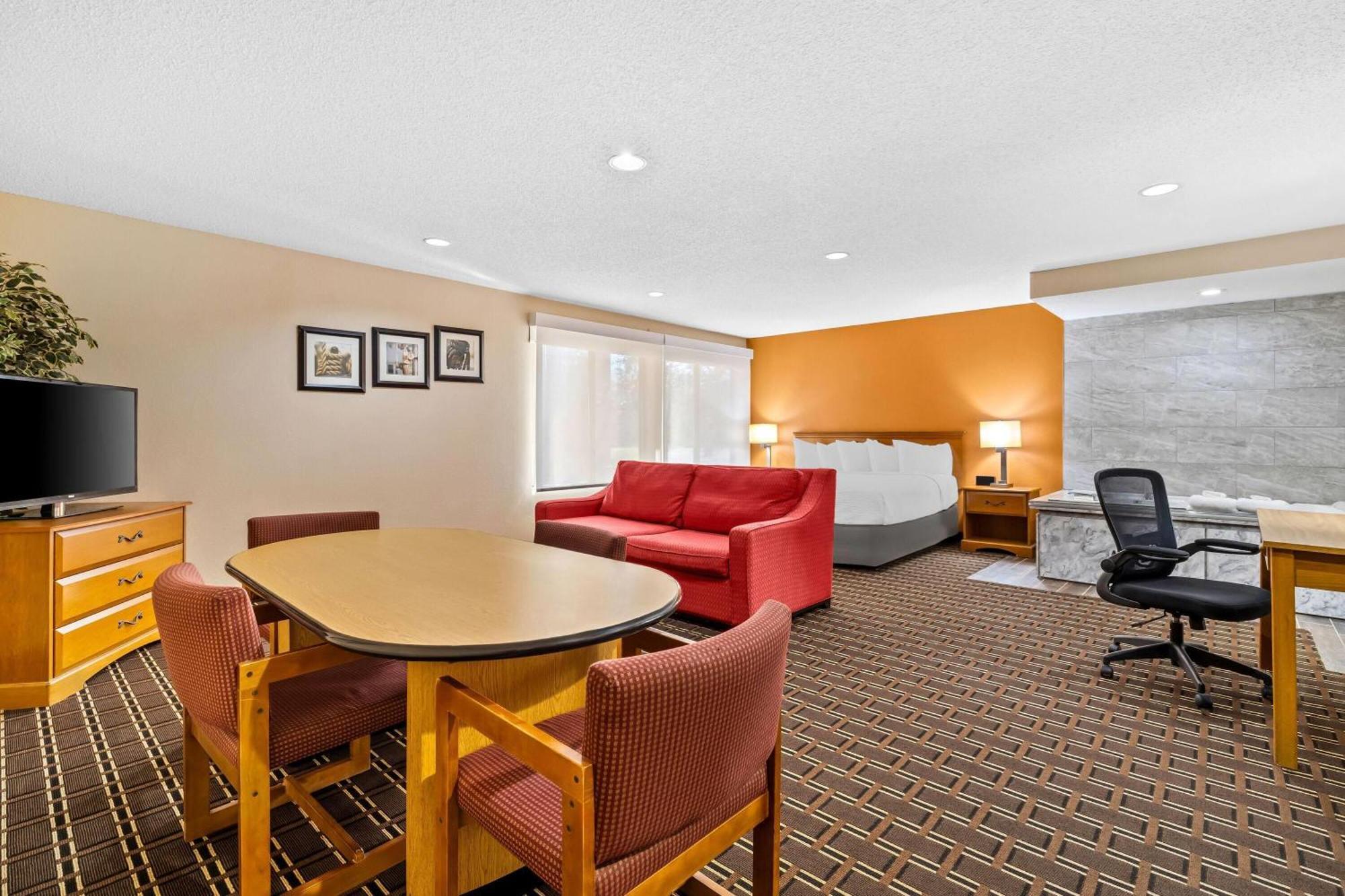 Hotel Days By Wyndham - Access To Atv Trail