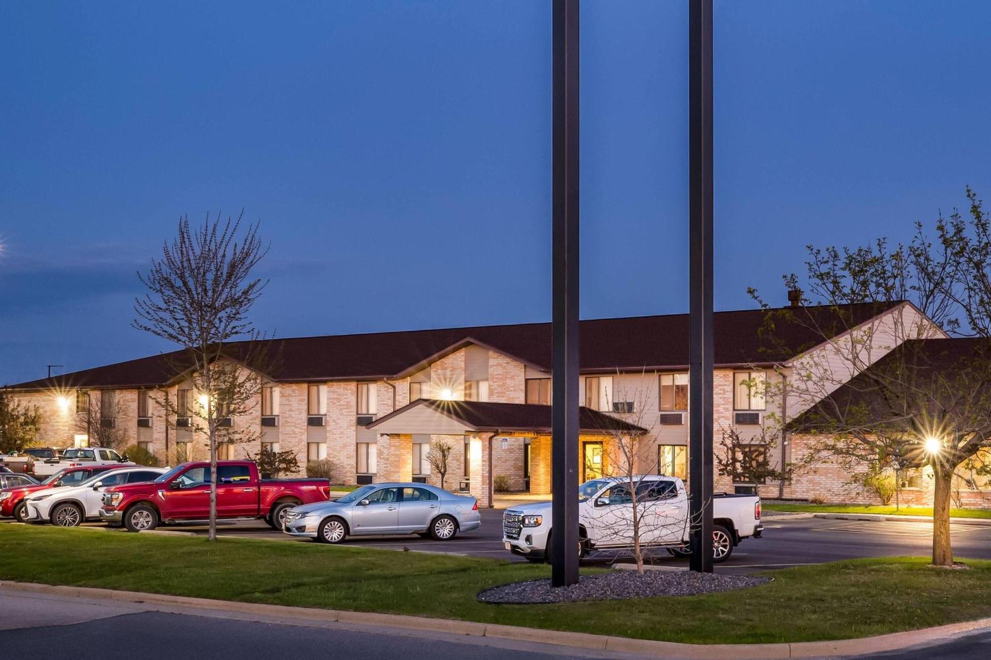 Hotel Days By Wyndham - Access To Atv Trail 2*