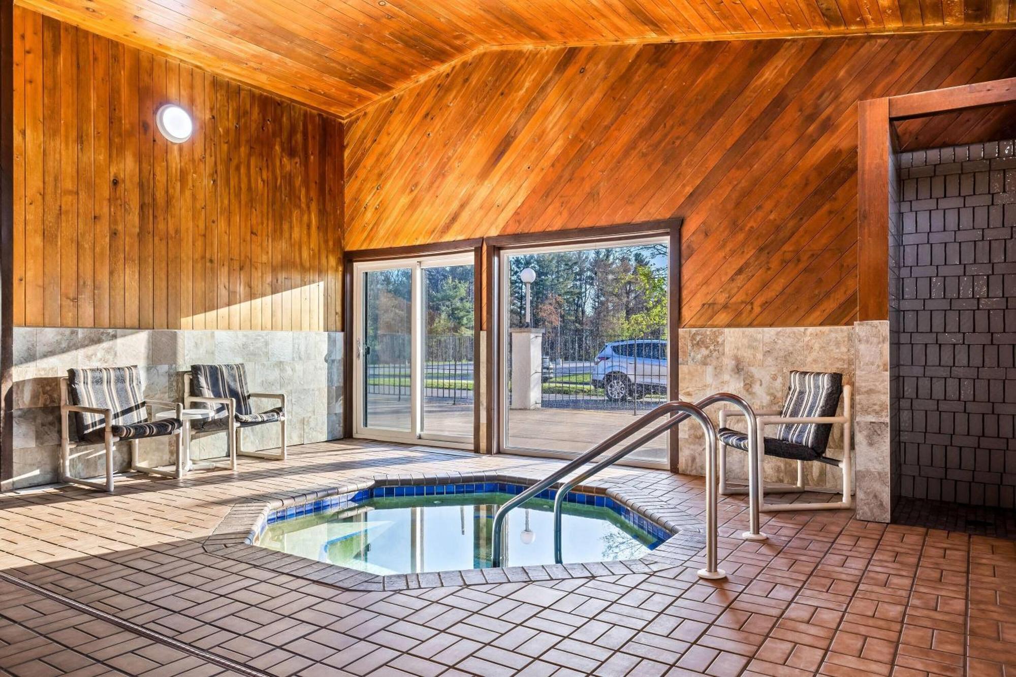 Hotel Days By Wyndham - Access To Atv Trail